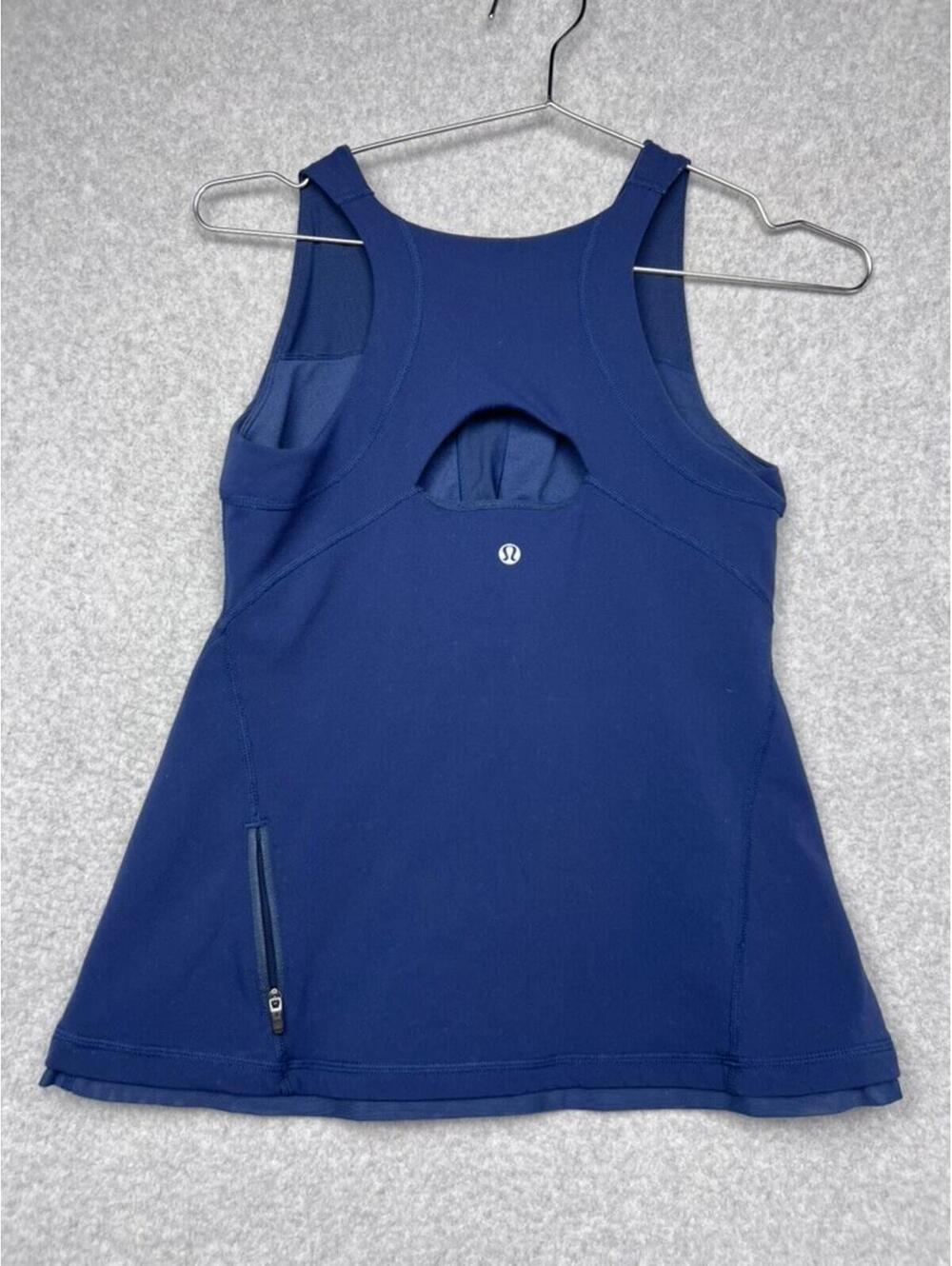 Lululemon Tank Top Womens 8 Built In Shelf Bra Keyhole Back Zip Pocket Gym Yoga